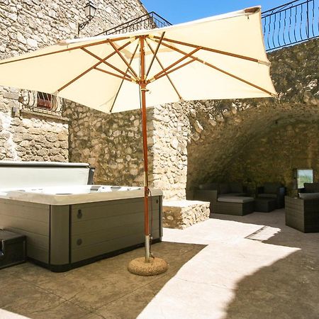 La Closerie D'Escalin Gite 12 Personnes Et Jacuzzi La Garde-Adhémar Exterior foto