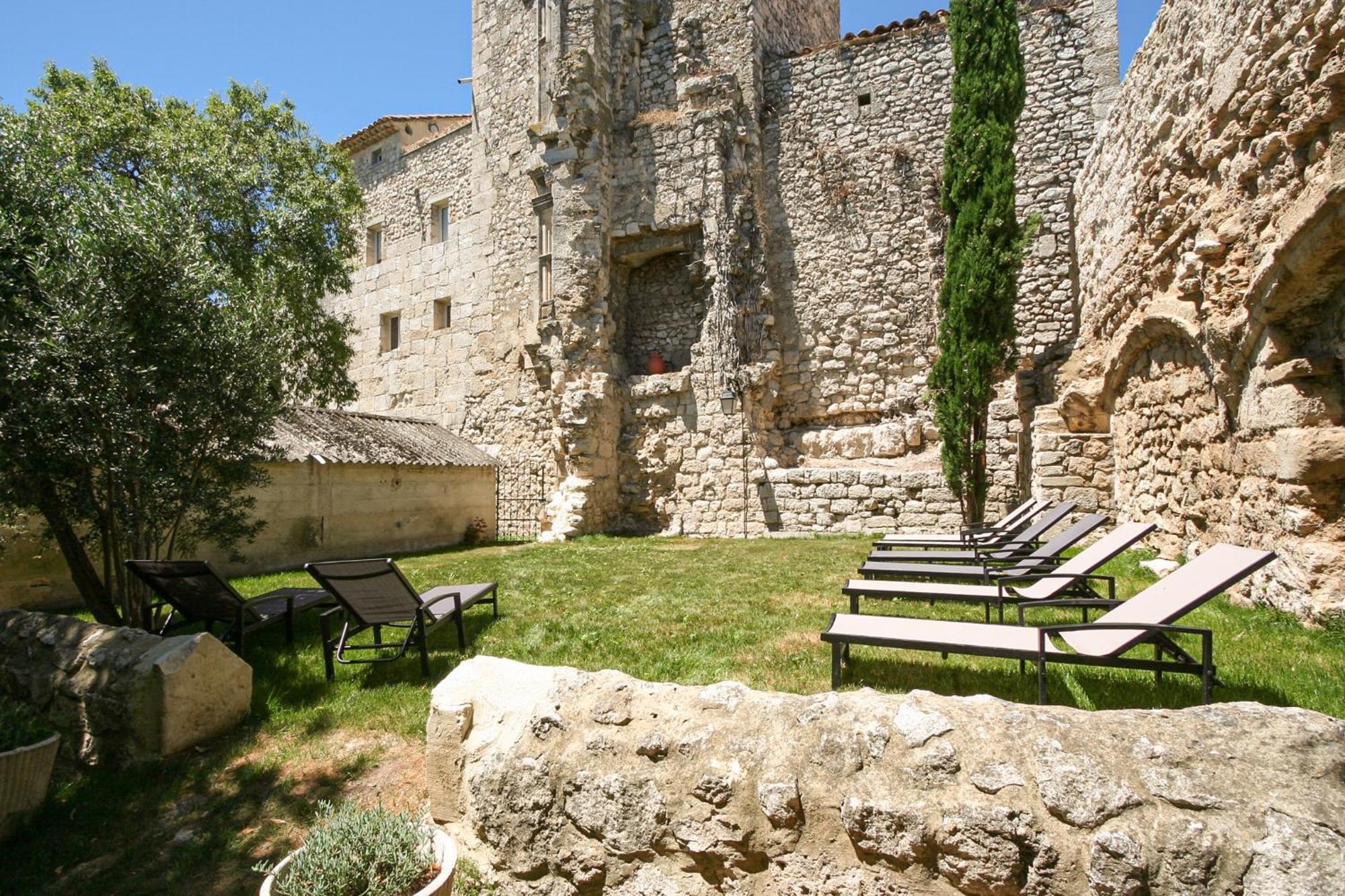 La Closerie D'Escalin Gite 12 Personnes Et Jacuzzi La Garde-Adhémar Exterior foto