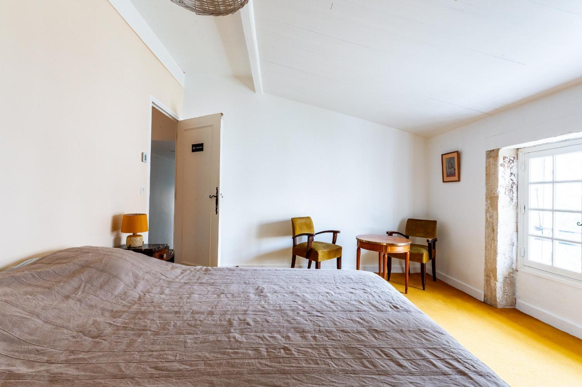 La Closerie D'Escalin Gite 12 Personnes Et Jacuzzi La Garde-Adhémar Exterior foto