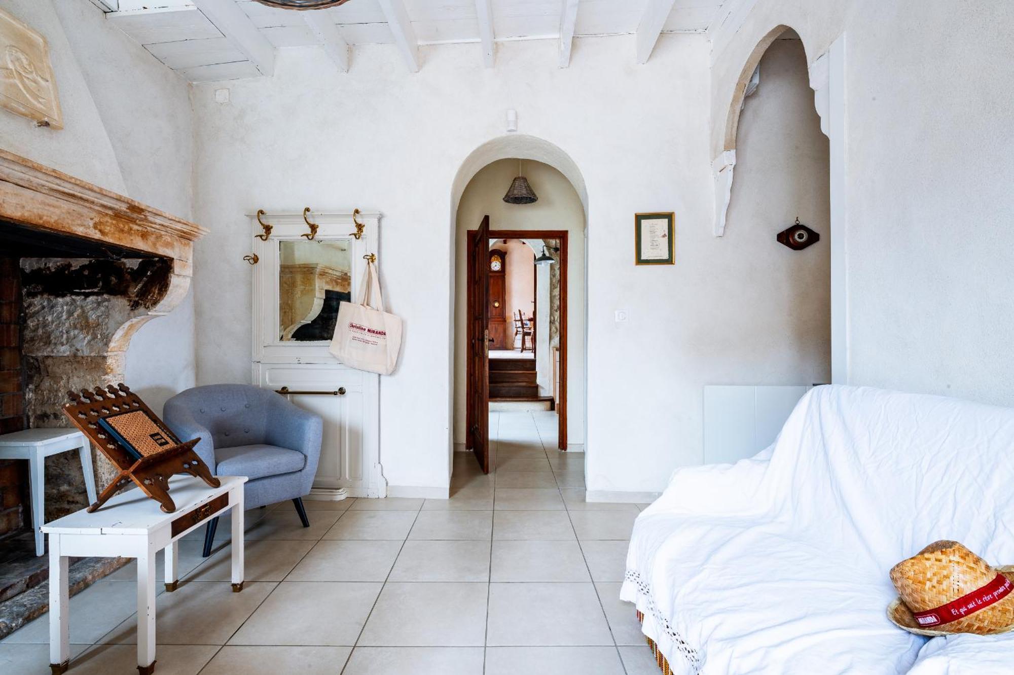 La Closerie D'Escalin Gite 12 Personnes Et Jacuzzi La Garde-Adhémar Exterior foto