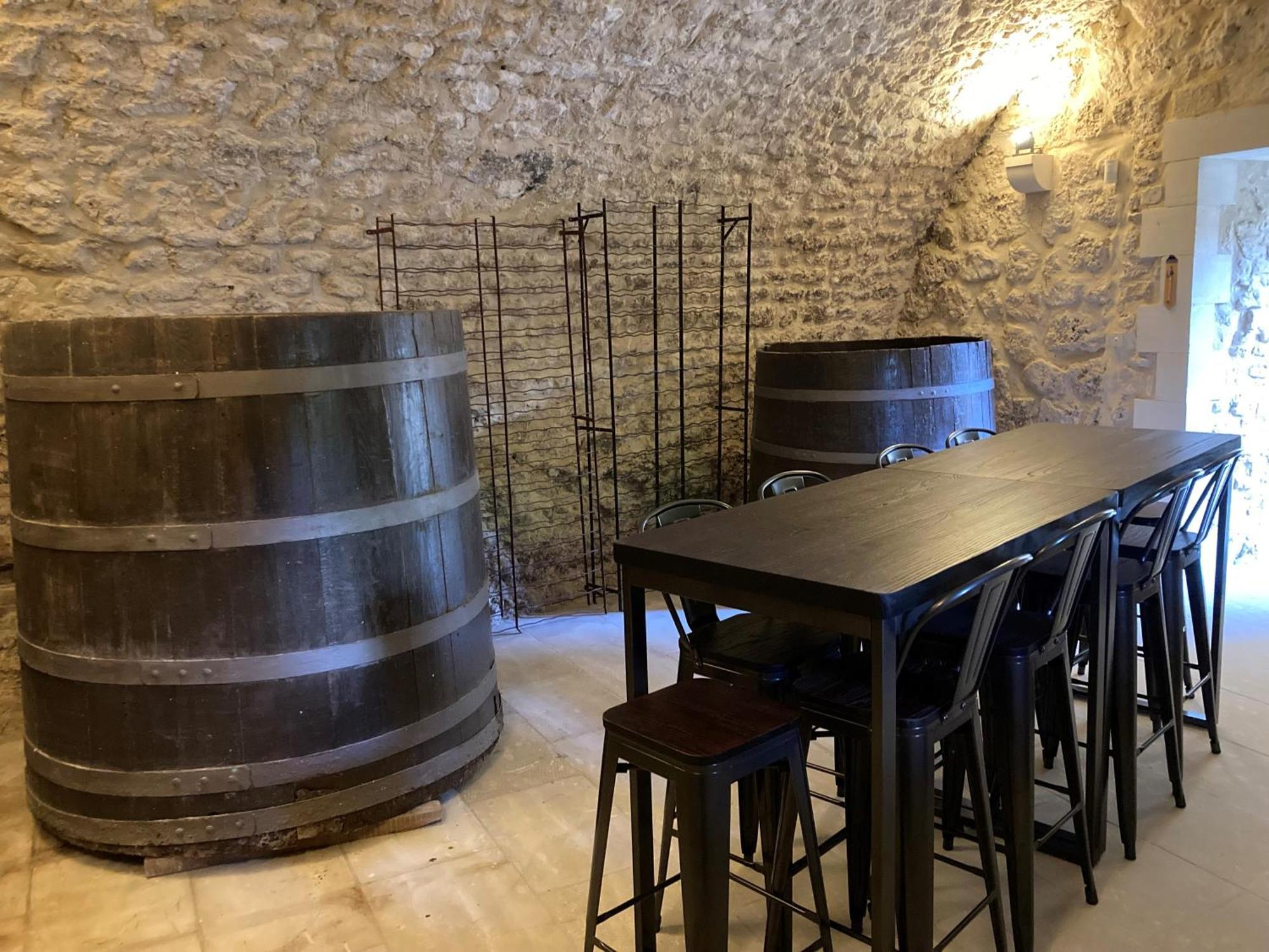 La Closerie D'Escalin Gite 12 Personnes Et Jacuzzi La Garde-Adhémar Exterior foto